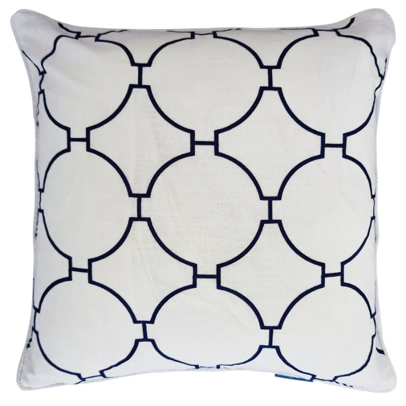 QUINNS Dark Blue and White Hampton Link Cushion | Mirage Haven 