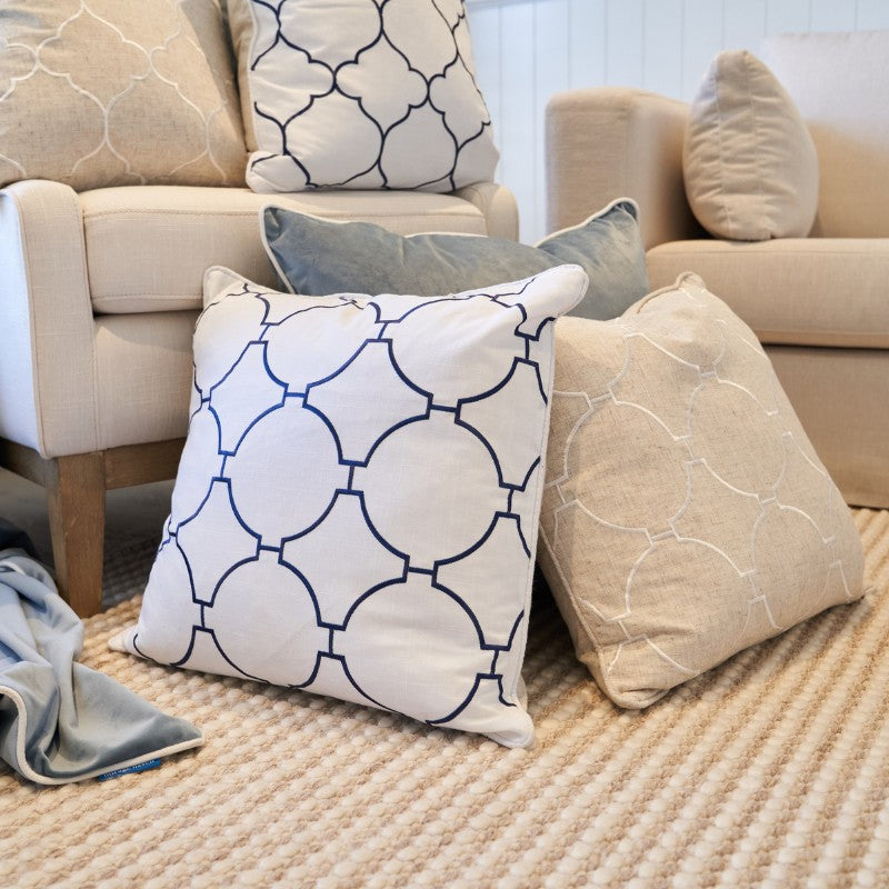 QUINNS Dark Blue and White Hampton Link Cushion | Mirage Haven 